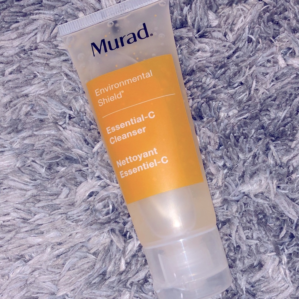 MURAD ESSENTIAL C CLEANSER